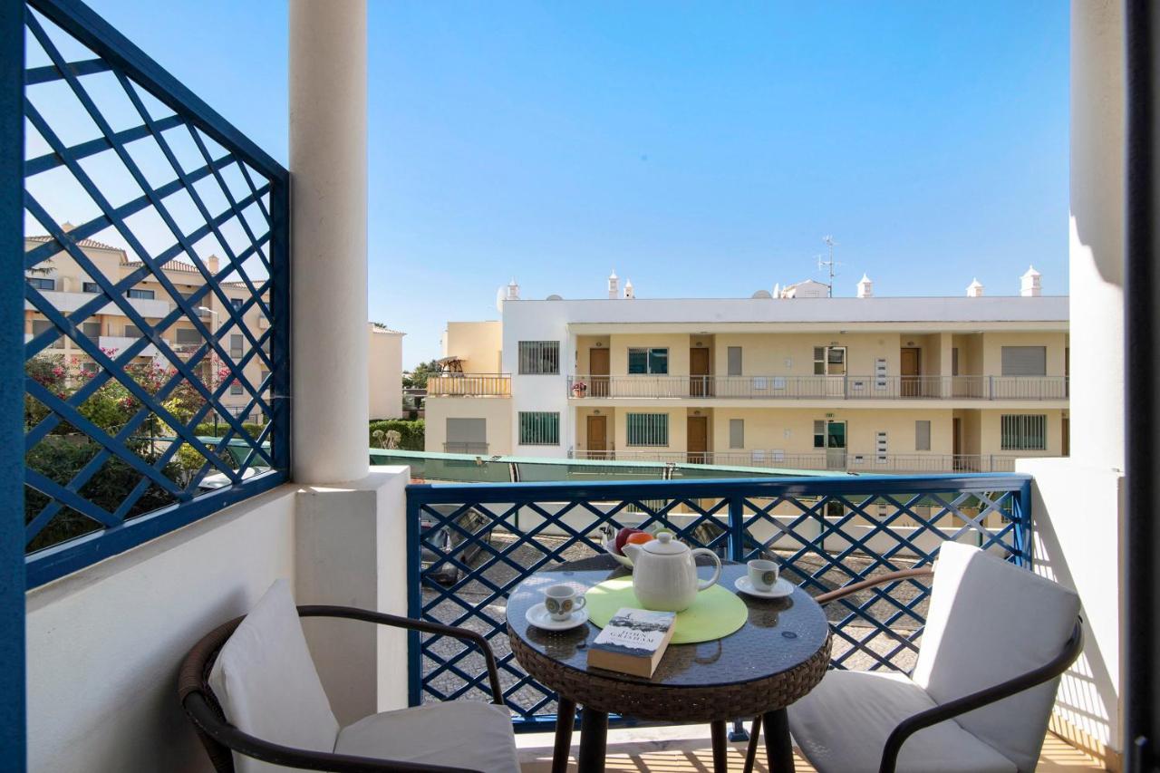 T2 Bosque De Sao Jose Apartment อัลบูเฟรา ภายนอก รูปภาพ